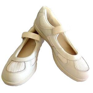 MUSHROOMS Mary Jane Leather Walking Shoes Sneakers Hook & Loop Cream - 8.5 Wide